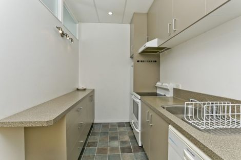 Photo of property in 9/28 The Avenue, Albany, Auckland, 0632