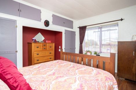 Photo of property in 18 Princess Street, Dannevirke, 4930