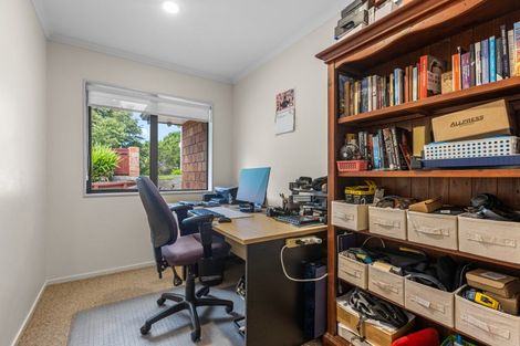 Photo of property in 132 Waikite Road, Welcome Bay, Tauranga, 3175