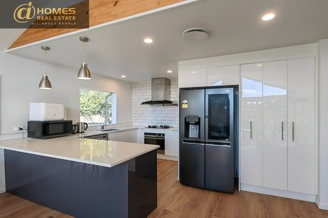 Photo of property in 3/263a Titirangi Road, Titirangi, Auckland, 0604