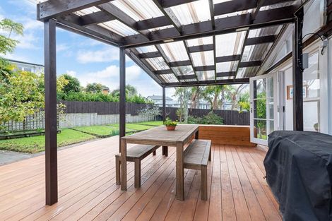 Photo of property in 188 Nile Road, Forrest Hill, Auckland, 0620