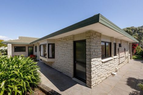 Photo of property in 6 Gerald Place, Omokoroa, 3114