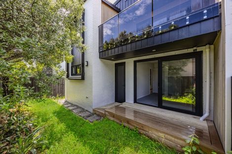 Photo of property in 10 Kaaramuramu Lane, Mangere Bridge, Auckland, 2022