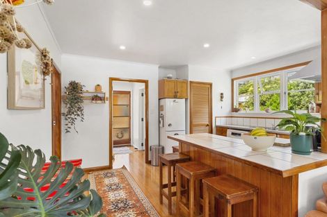 Photo of property in 5 Cross Street, Raglan, 3225