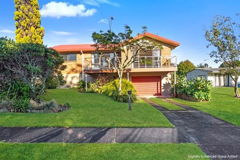 Photo of property in 17 Kauri Place, Tairua, 3508