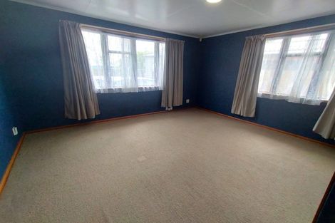 Photo of property in 35 Moheke Avenue, Roslyn, Palmerston North, 4414