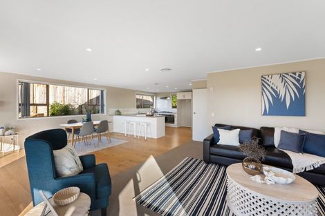 Photo of property in 137 Winara Avenue, Waikanae, 5036