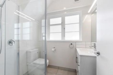 Photo of property in 312 Waiwhetu Road, Fairfield, Lower Hutt, 5011