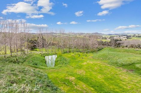 Photo of property in 67 Te Pahi River Drive, Paparoa, 0583