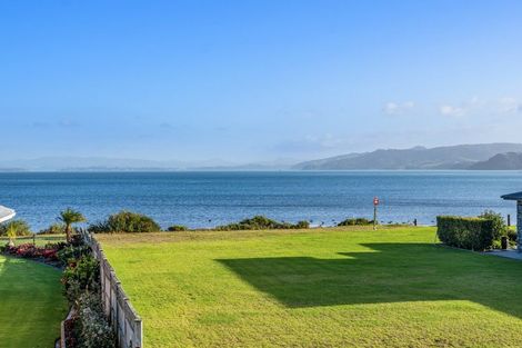 Photo of property in 19 Manaia View Road, One Tree Point, 0118