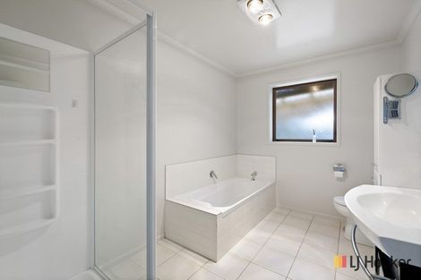 Photo of property in 30 Reel Road, Athenree, Waihi Beach, 3611