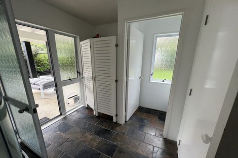 Photo of property in 1/6 Brown Street, Manly, Whangaparaoa, 0930