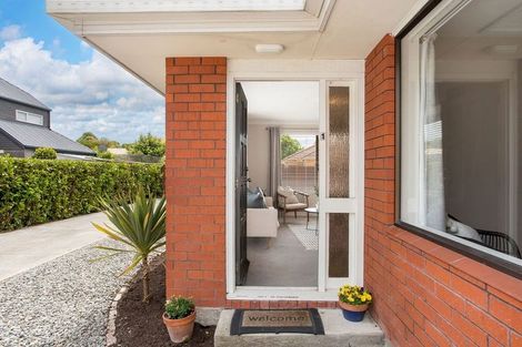 Photo of property in 1/39 Solomon Avenue, Redwood, Christchurch, 8051