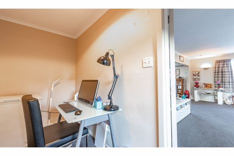 Photo of property in 11 Quebec Place, Wainoni, Christchurch, 8061