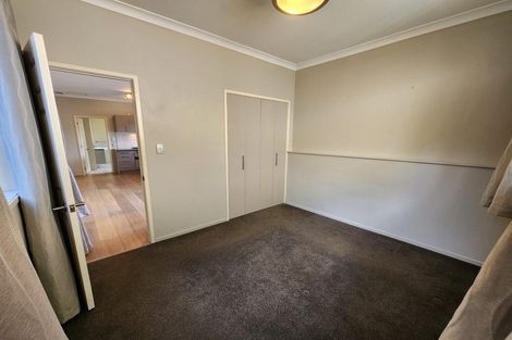 Photo of property in 63 Medallion Drive, Oteha, Auckland, 0632