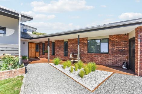 Photo of property in 15 Boons Valley Road, Waikawa, Picton, 7220