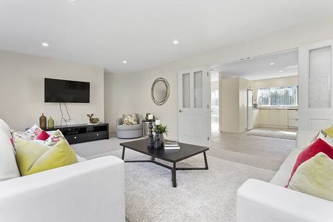 Photo of property in 20 Advance Way, Albany, Auckland, 0632