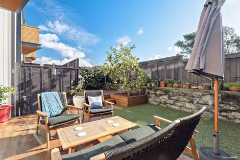 Photo of property in 22 Teal Way, Hobsonville, Auckland, 0616