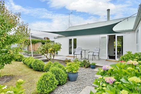 Photo of property in 28 Grierson Avenue, Amberley, 7481