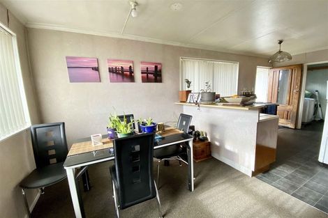 Photo of property in 114 Bay Road, Grasmere, Invercargill, 9810