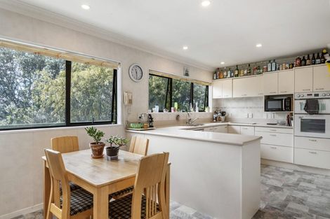 Photo of property in 25 Coromandel Crescent, Mairangi Bay, Auckland, 0630