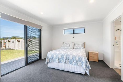 Photo of property in 9 Kahukaka Road, One Tree Point, 0118