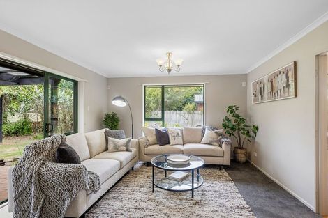 Photo of property in 17 Devon Crescent, Darfield, 7510