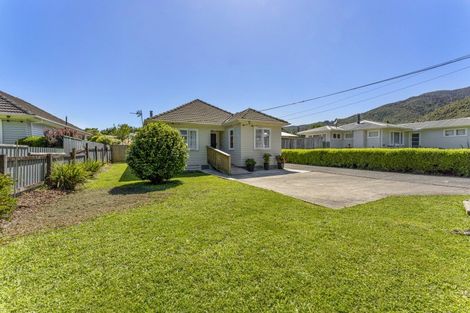 Photo of property in 113 Hine Road, Wainuiomata, Lower Hutt, 5014