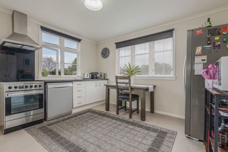 Photo of property in 26 Ross Street, Woodville, 4920