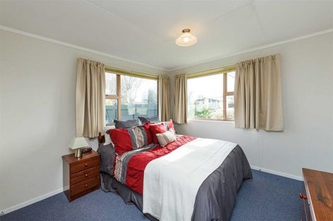 Photo of property in 1b John F Kennedy Drive, Milson, Palmerston North, 4414