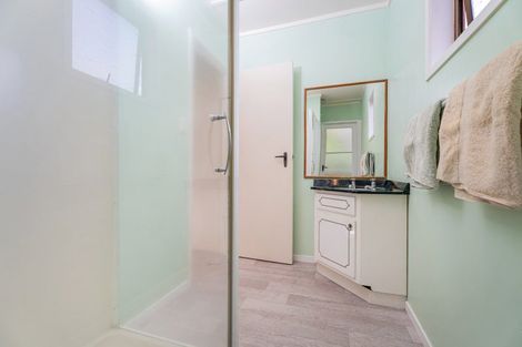 Photo of property in 3 Patricia Place, Hahei, Whitianga, 3591