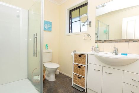 Photo of property in 21 Ruahine Street, Dannevirke, 4930