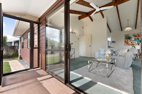 Photo of property in 3/388a West Coast Road, Glen Eden, Auckland, 0602