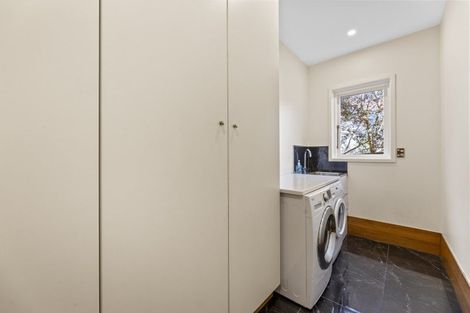 Photo of property in 211 Highgate, Roslyn, Dunedin, 9010