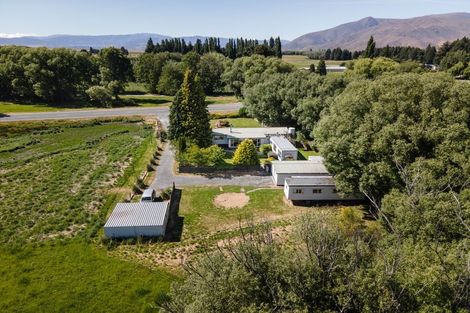 Photo of property in 5802 Tekapo Twizel Highway, Ben Ohau, Twizel, 7999