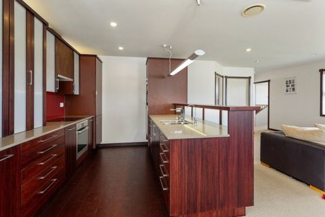 Photo of property in 10 Hei Esplanade, Whitianga, 3510