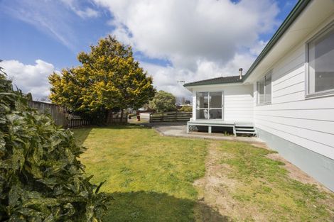 Photo of property in 18 Capri Place, Awapuni, Palmerston North, 4412