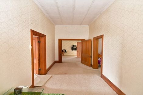 Photo of property in 14 Puriri Street, Helensville, 0800