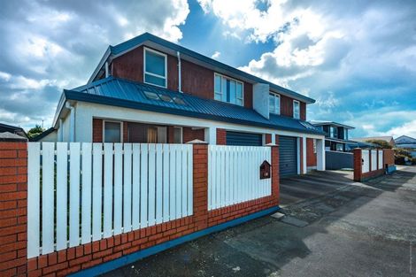 Photo of property in 1/114 Beresford Street, New Brighton, Christchurch, 8061