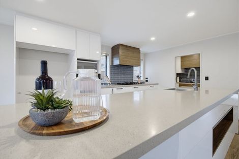 Photo of property in 27 Costello Drive, Ngatea, 3503