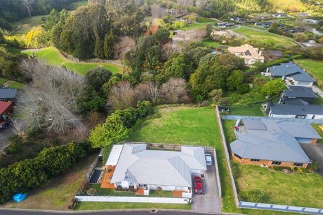 Photo of property in 39 Mahana Way, Pyes Pa, Tauranga, 3112