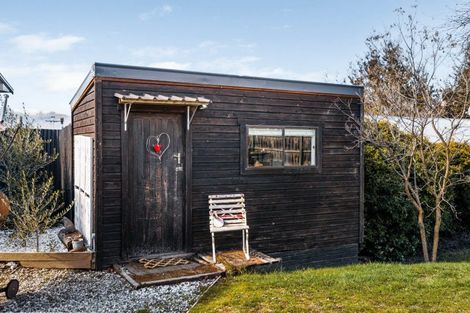 Photo of property in 4 Kingston Street, Albert Town, Wanaka, 9305