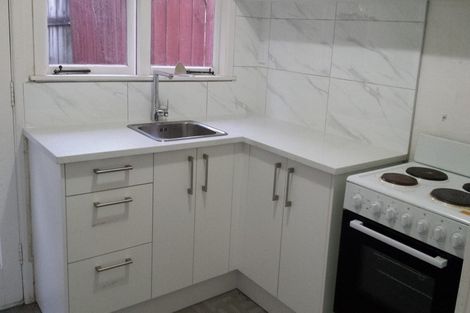 Photo of property in 2/168 Boundary Road, Blockhouse Bay, Auckland, 0600