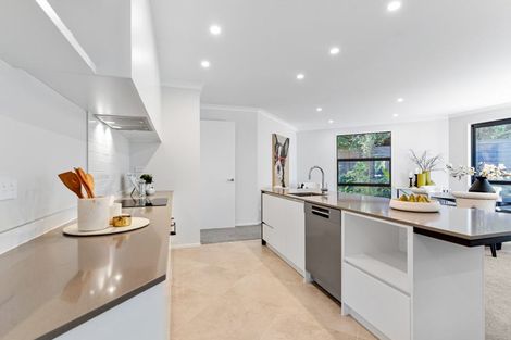 Photo of property in 17 Fordyce Avenue, Sunnyhills, Auckland, 2010