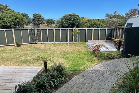 Photo of property in 2 Taranui Way, Paraparaumu Beach, Paraparaumu, 5032