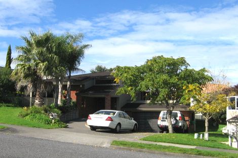 Photo of property in 34 Loloma Drive, Half Moon Bay, Auckland, 2012