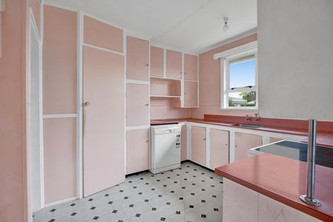 Photo of property in 58 Reid Avenue, Hawera, 4610