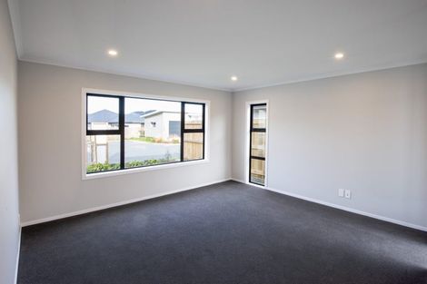 Photo of property in 48 Te Ara O Roimata, Wainuiomata, Lower Hutt, 5014