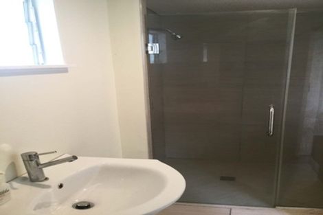 Photo of property in 3/138 Rangatira Road, Beach Haven, Auckland, 0626