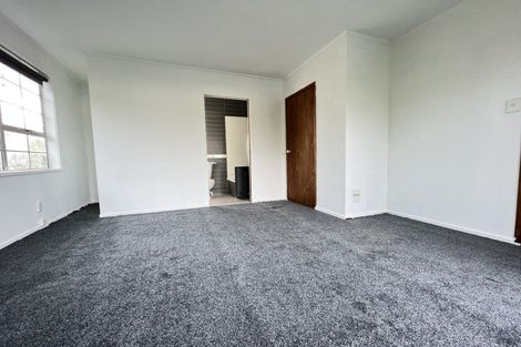 Photo of property in 31 Lyren Place, Half Moon Bay, Auckland, 2012